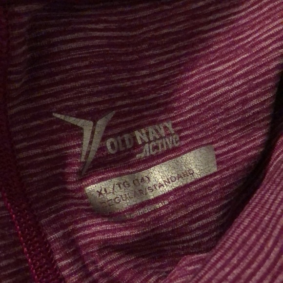 Women’s Old Navy Active Leggings - Picture 6 of 6